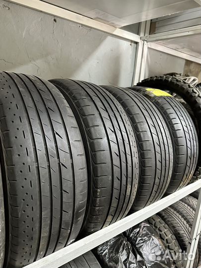 Bridgestone Playz PX-RV II 205/55 R17 91
