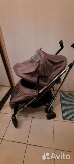 Коляска прогулочная London