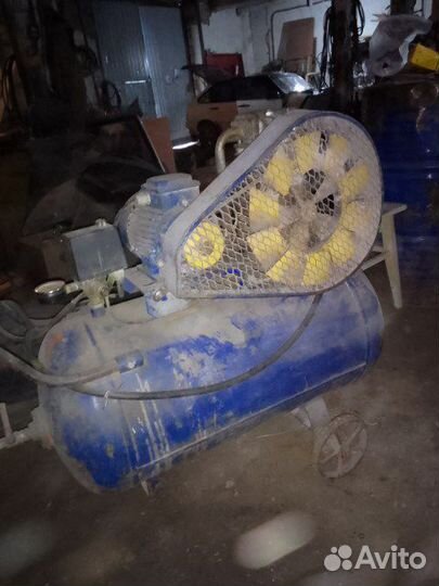 Компрессор воздушный на 130 литров 380в