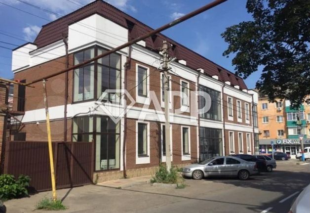 Торговая площадь, 180 м²