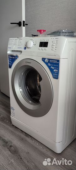 Стиральная машинка indesit. Б. У