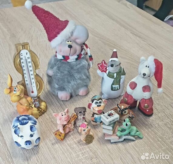 Набор статуэток