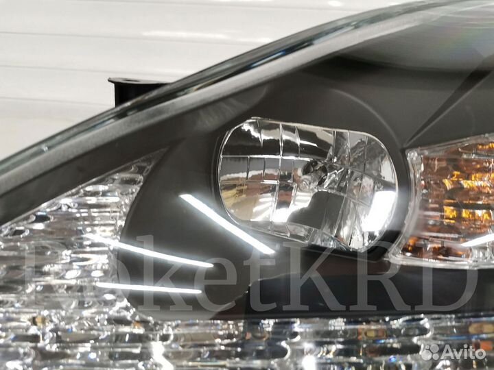 Фары lexus is 250 / IS350 Штатные