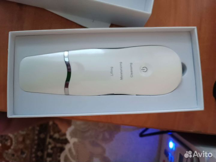 Массажер для лифтинга лица