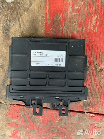 Блок управления АКПП 01N 927 733 CK