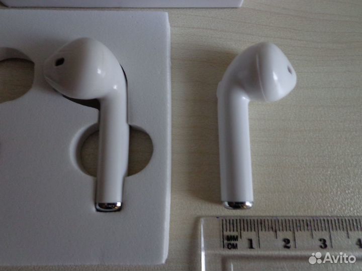 Беспроводные наушники i7 TWS