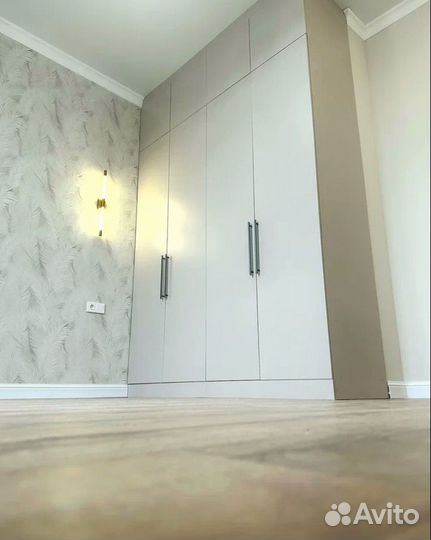 Шкаф стильный