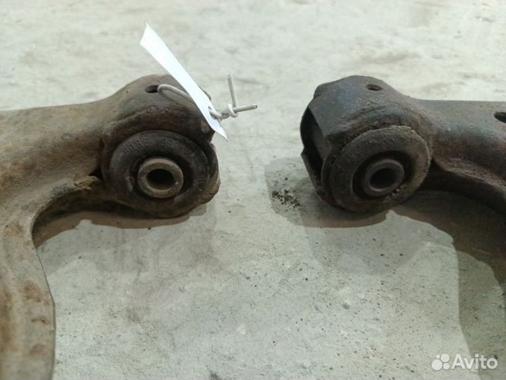 Рычаги передней подвески Opel Vectra B