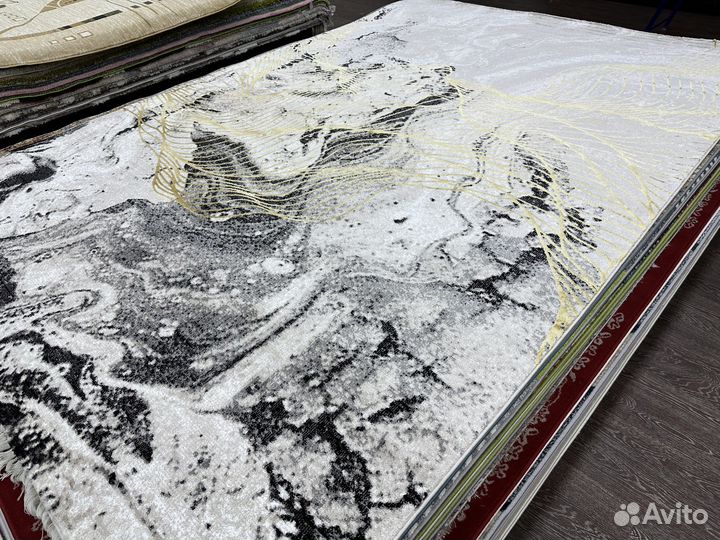 Ковер 2.4х3.4 новый, Турция