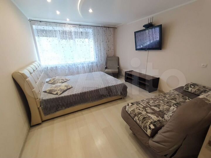 2-к. квартира, 61 м², 1/9 эт.