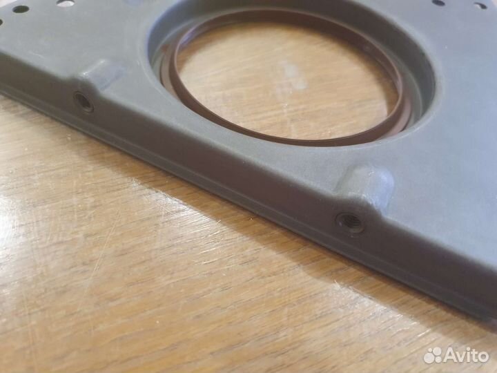 Уплотняющее кольцо, коленчатый вал