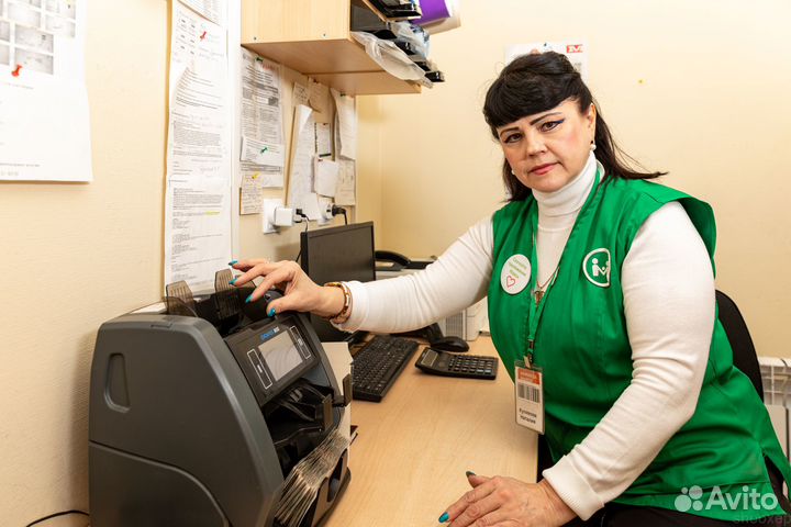 Старший продавец-кассир