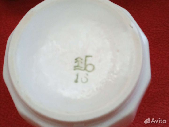 Винтажные вещи.Зажигалка,брелок