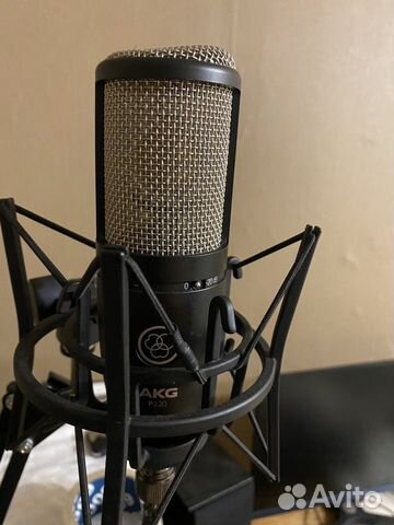 Студийный микрофон AKG P220