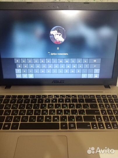 Ноутбук asus