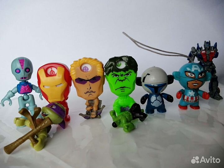 Киндер-сюрприз Супергерои