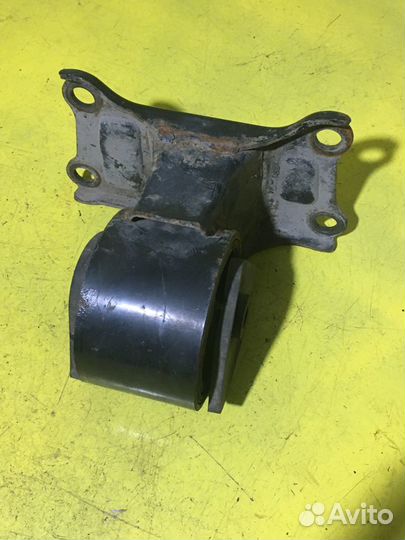 Опора двигателя левая Соната Hyundai Sonata 4