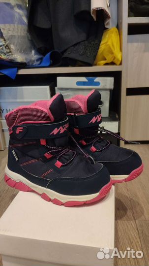 Зимние ботинки для девочки