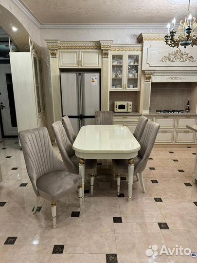 Столы и стулья для кухни. В наличии