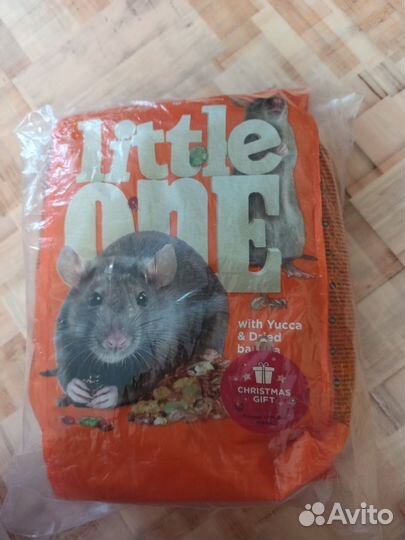 Корм для крыс 900гр новый