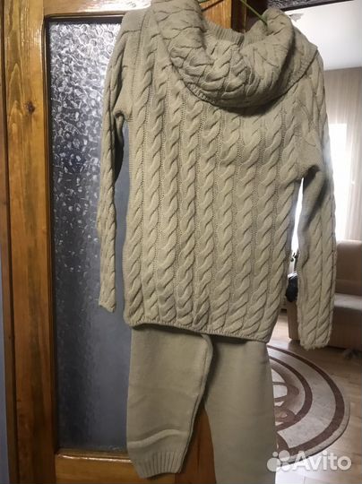Женские вещи р 46-48 в хорошем состоянии
