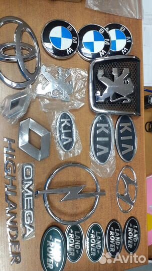 Эмблема на капот на крышу багажника Toyota