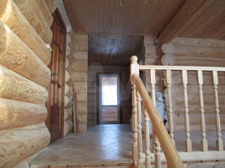 Коттедж 180 м² на участке 20 сот.