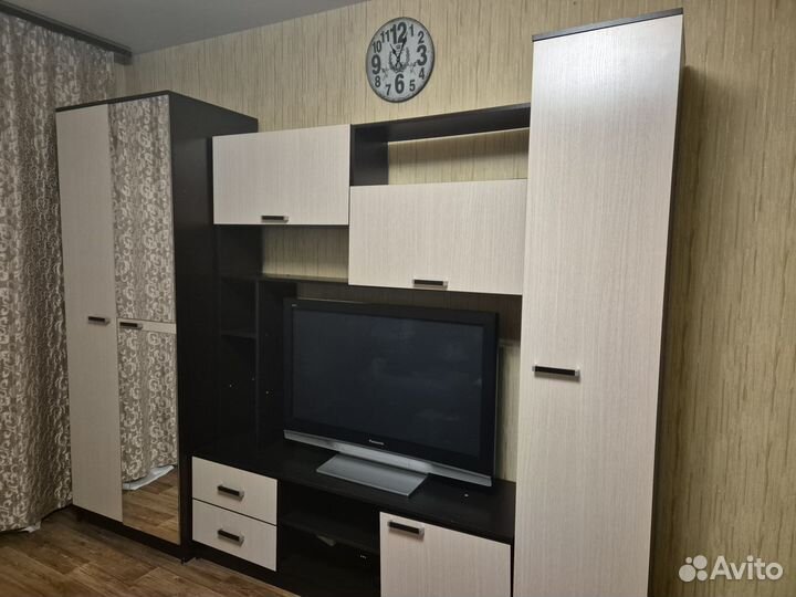 Шкаф в комнату бу
