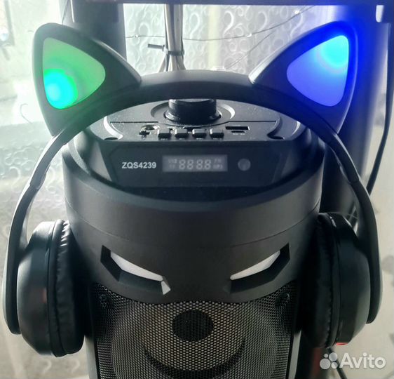 Беспроводные наушники накладные новые