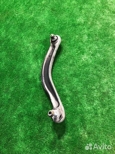 Рычаг подвески задний правый Mercedes-Benz E 213