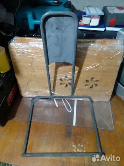 Подставка, полка для процессора компьютера