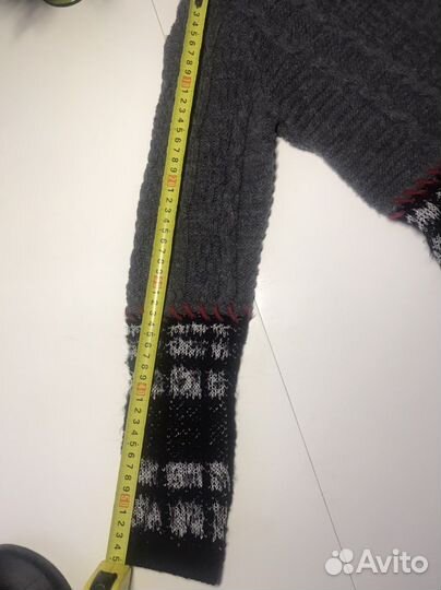 Свитер на мальчика benetton