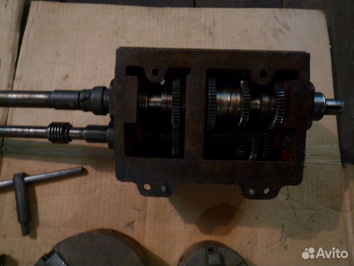 Коробка подач с валами на токарный станок тв-4
