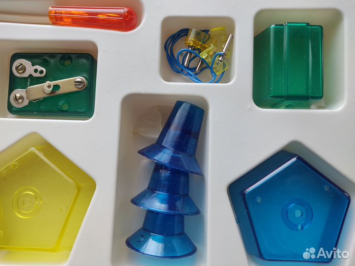 Конструктор СССР Юный электрик полный комплект