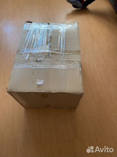 Коробка с вещами