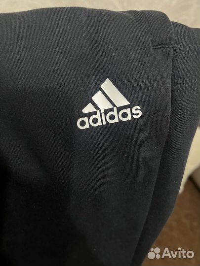 Спортивные штаны adidas
