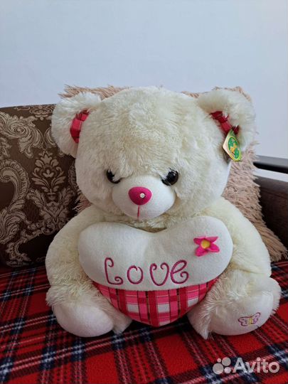 Плюшевый медведь новый