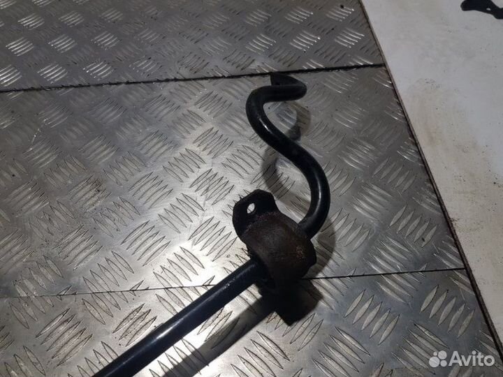 Стабилизатор поперечной устойчивости задн