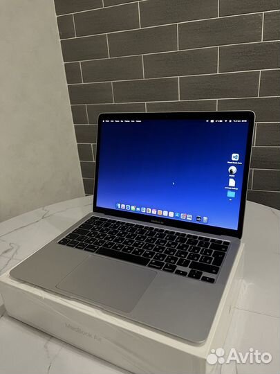 MacBook Air M1