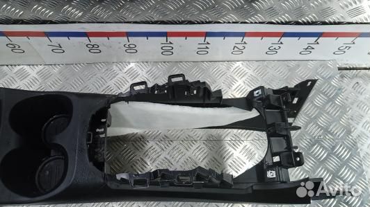 Подлокотник центральный nissan qashqai J11 (1RT35IX01)