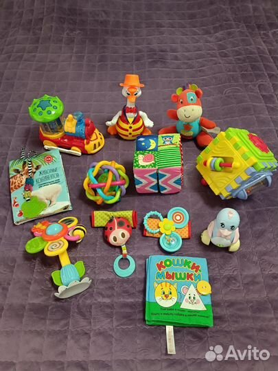 Развивающие музыкальные игрушки пакетом