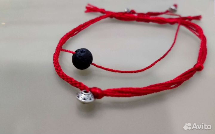 Красная нить