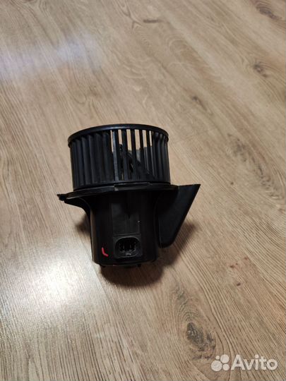 Моторчик печки Citroen с4