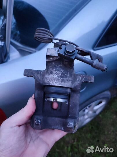 Суппорт задний левый ауди а6с5 а4б5 (AEB)