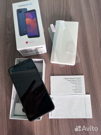HONOR 9S, 2/32 ГБ