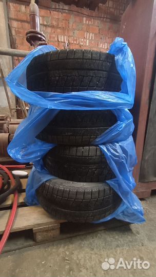 Bridgestone Blizzak VRX 205/55 R16