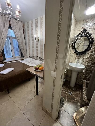 Комната 15 м² в 5-к., 2/4 эт.