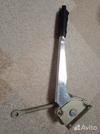 Рычаг ручного тормоза Волга газ-2410, 31029 новый