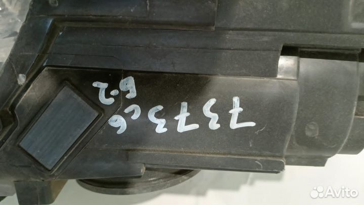 Фара ксеноновая передняя левая 3 Ford Focus