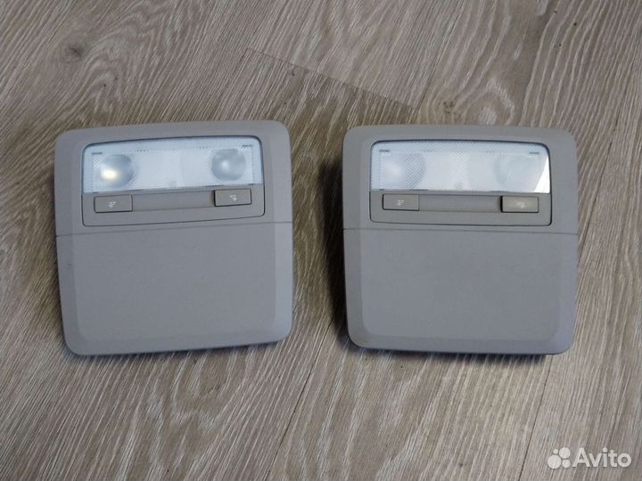 Плафон салона передний Шевроле Круз